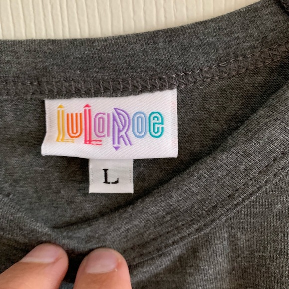 LulaRoe Randy tee large - Picture 3 of 5